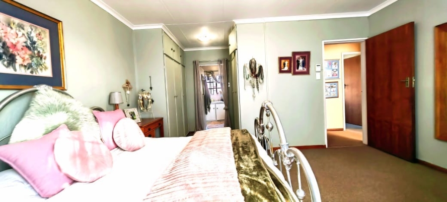 3 Bedroom Property for Sale in Dassie Rand North West